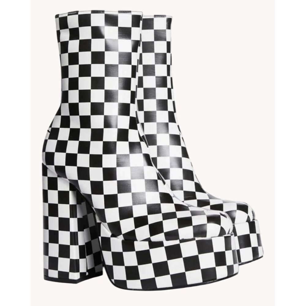 Womens 9 Black/White Checkered Platform Go-Go Boots With Side Zipper Chunky Heel